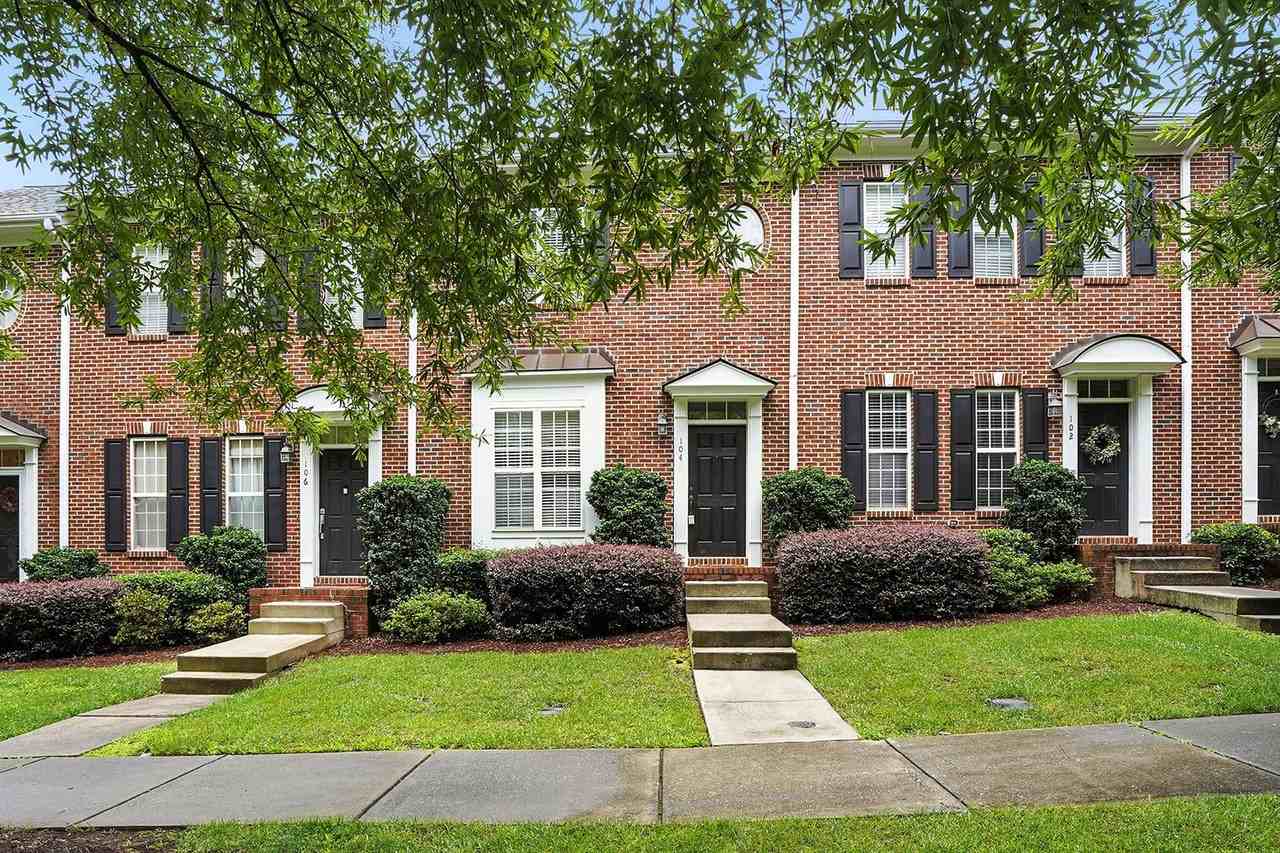 104 W Savannah Ridge Rd - Photo 2 of 29