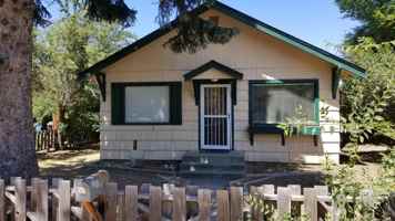 featured image of Nw Greeley Ave