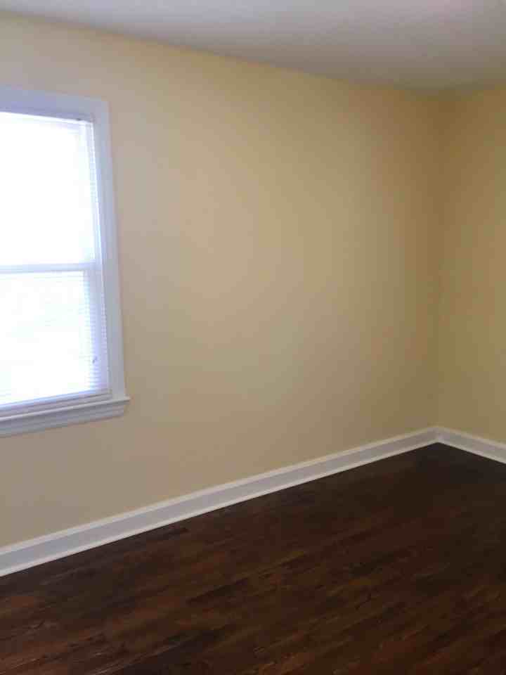 4323 Cornell Ave - Photo 6 of 11