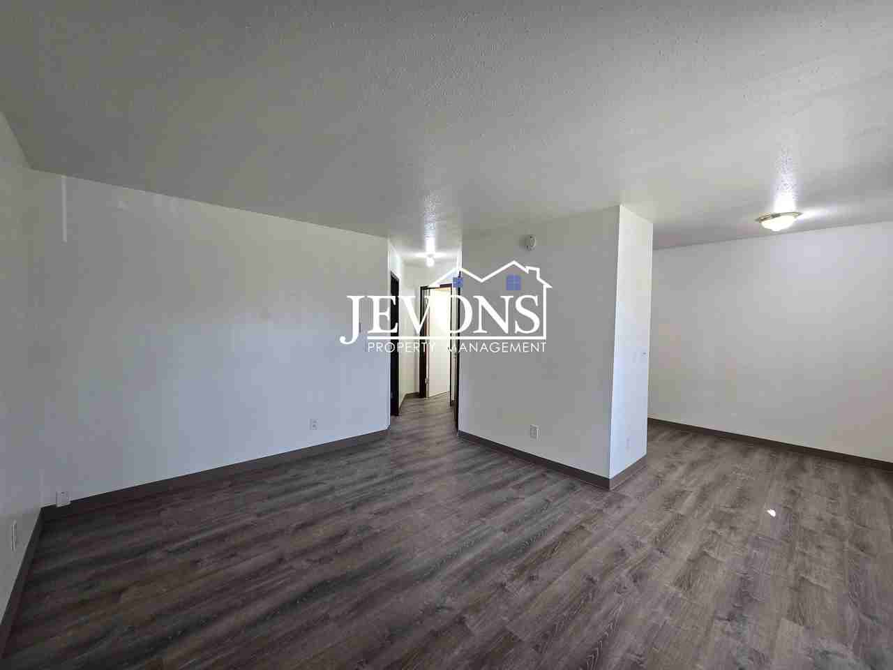 315 S Naches Ave Yakima, WA 98901 - Photo 3 of 19