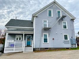featured image of 2 Bay Rd