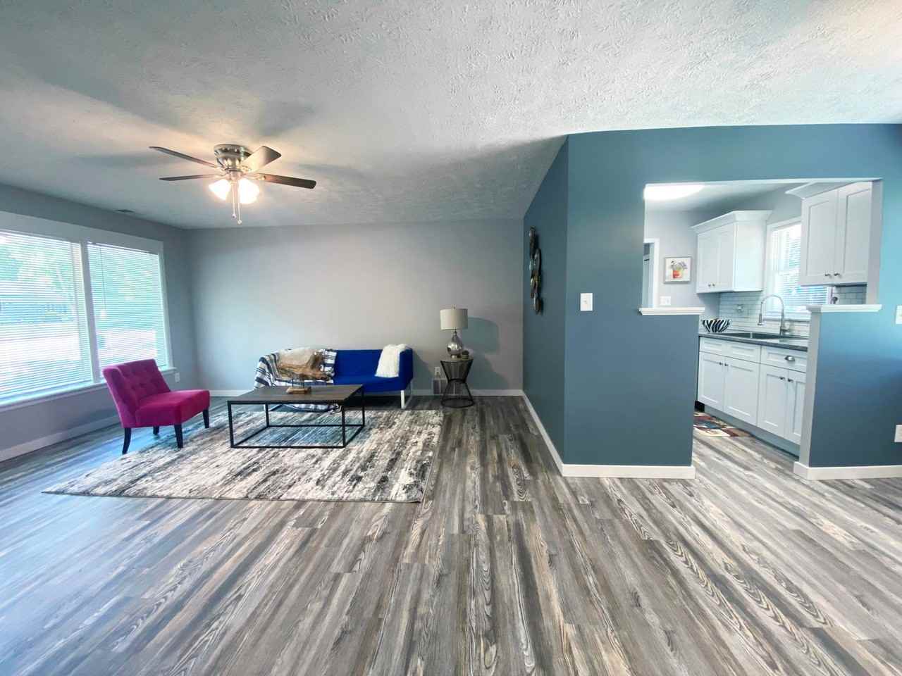 9608 W Ridgewood Dr - Photo 3 of 13