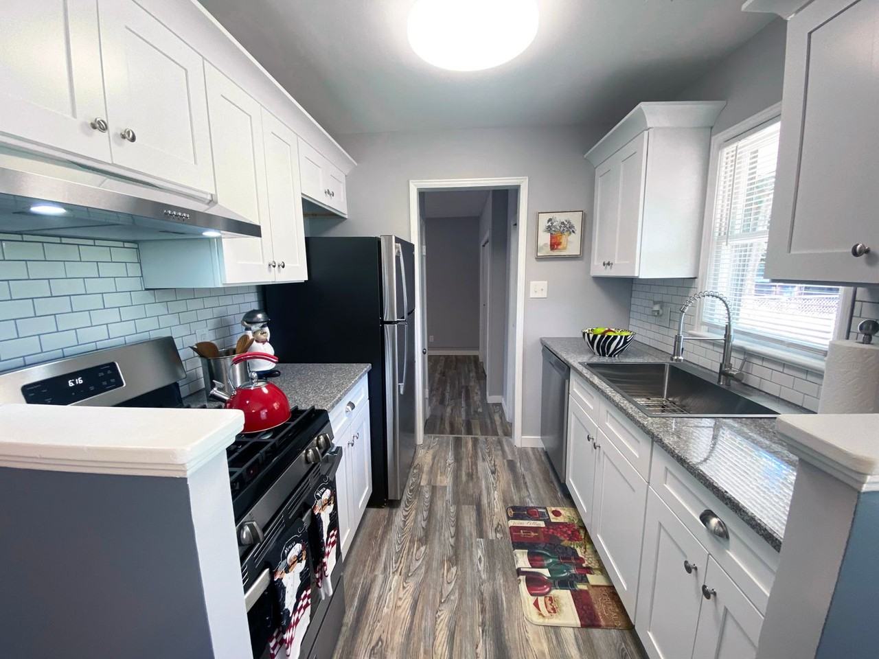9608 W Ridgewood Dr - Photo 5 of 13