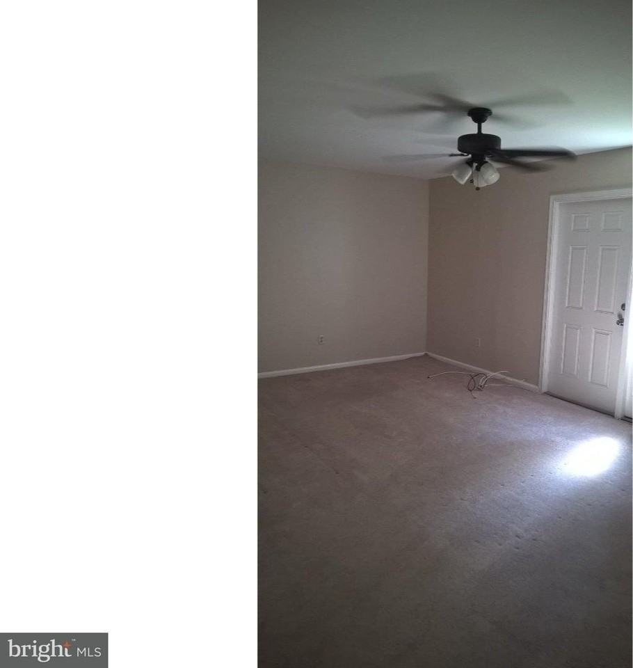 54 Freedom Trl - Photo 2 of 7