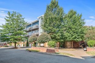 2200 Lyndhurst Ave #201 - Photo 1 of 1