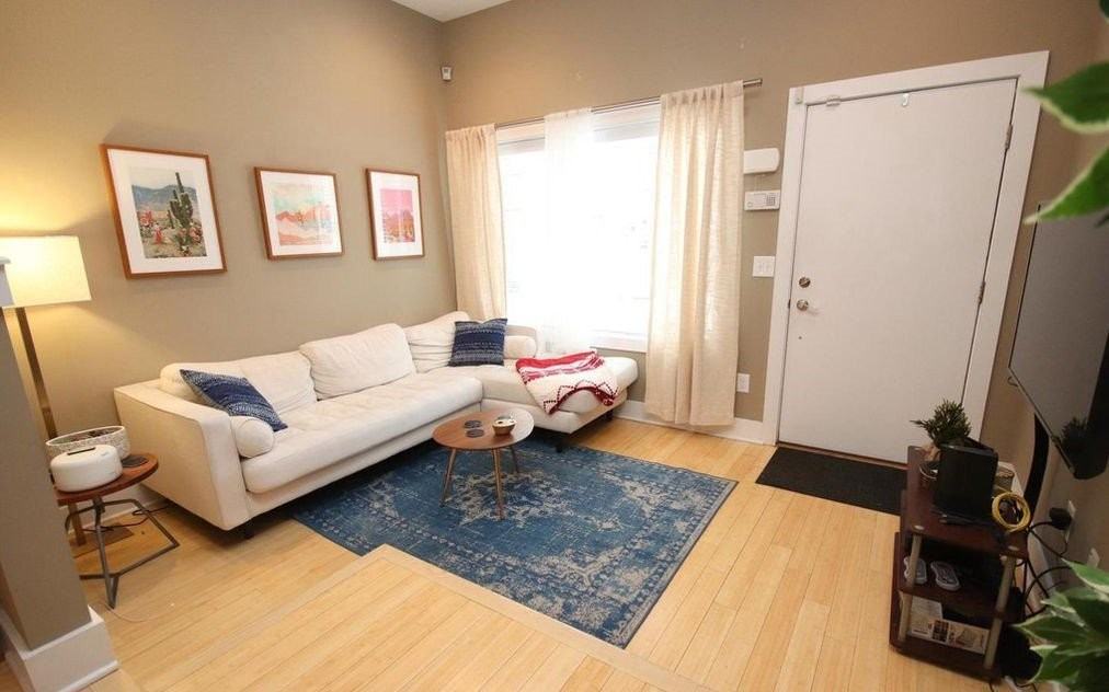 513 Manton St - Photo 4 of 28