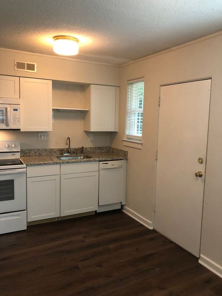 27 Faris Cir - Photo 3 of 13