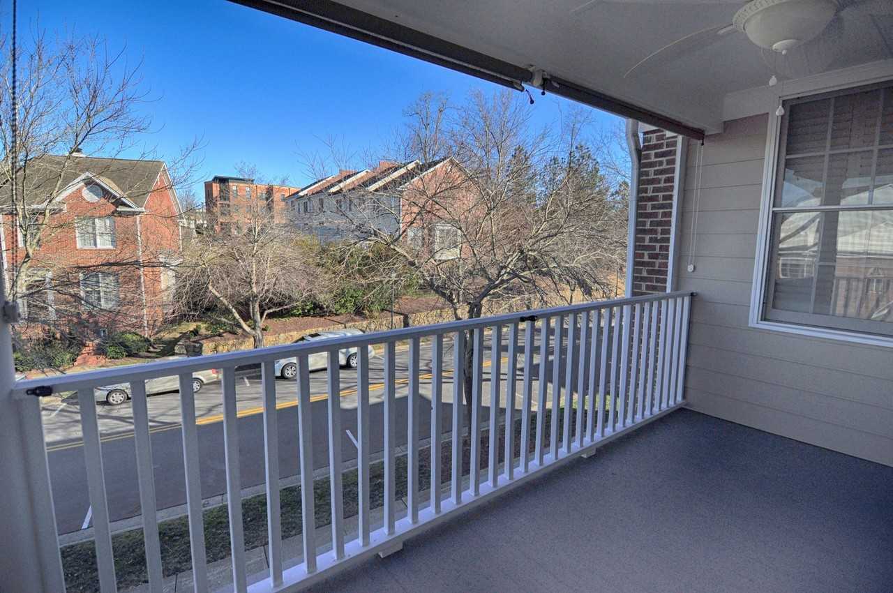 600 Copperline Dr - Photo 3 of 19
