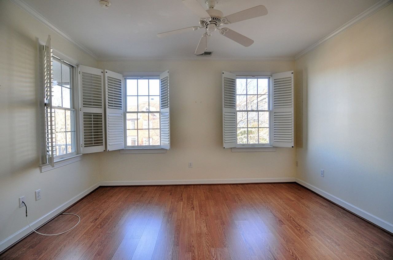 600 Copperline Dr - Photo 4 of 19