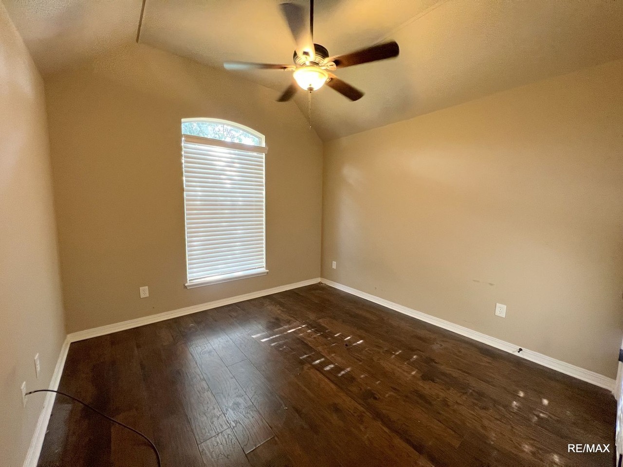 2213 Washburn Way - Photo 6 of 10