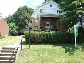 2-bedroom 1st floor apartment for rent in Oakmont - Photo 1 of 1