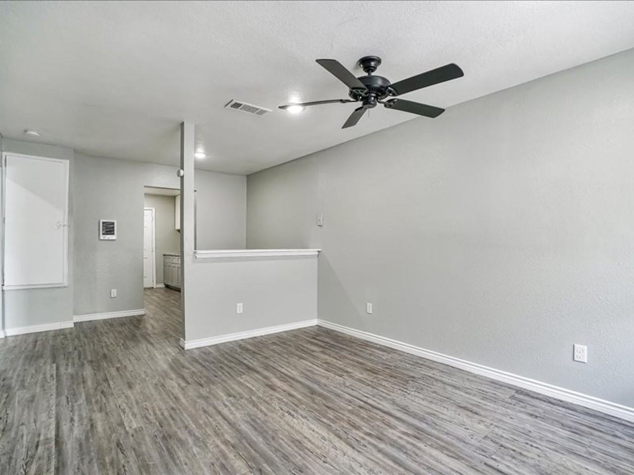 Lavender Apartments - Photo 5 of 37