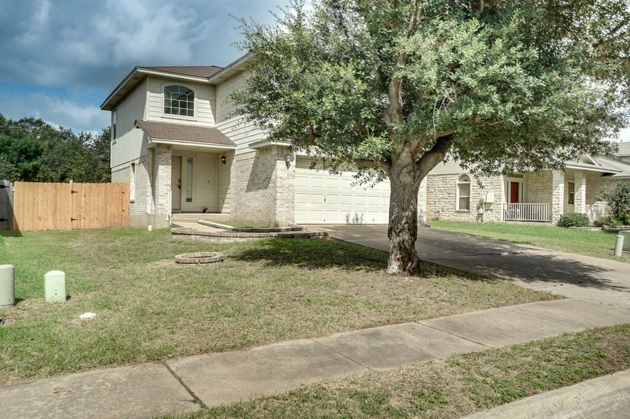 3602 Spring Canyon Trl - Photo 2 of 20