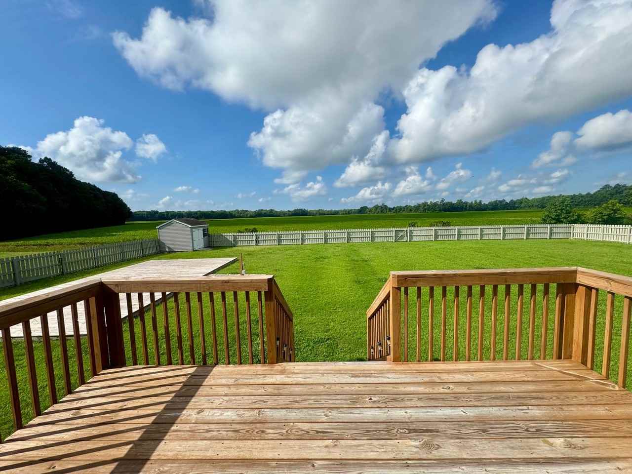 507 Duchess Ln - Photo 2 of 18