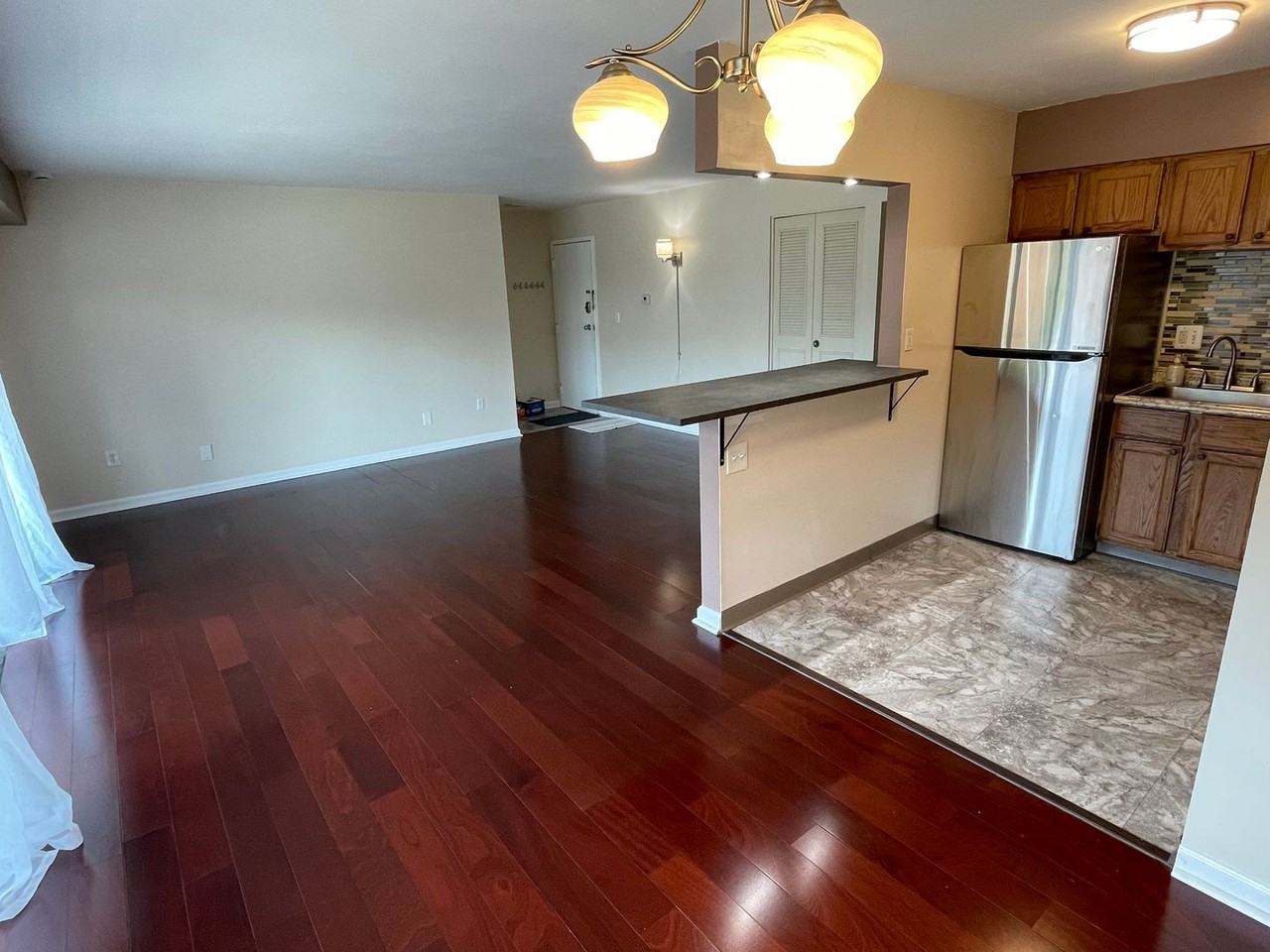 8179 Ohio River Blvd - Photo 2 of 20