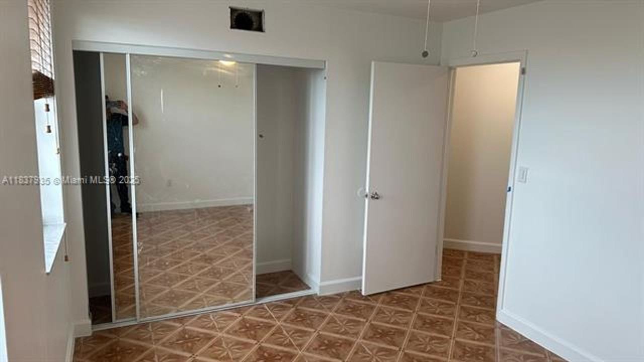 8680 8680 NW 3rd Ln TH 303 - Photo 2 of 24