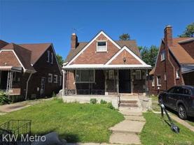8595 Cloverlawn St - Photo 1 of 1