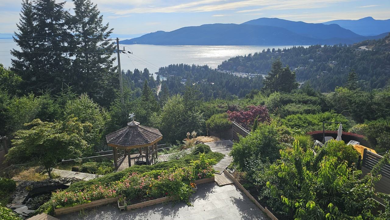 4673 Woodburn Road - Photo 2 of 14