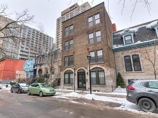 1935 Rue Tupper #16 - Photo 5 of 13