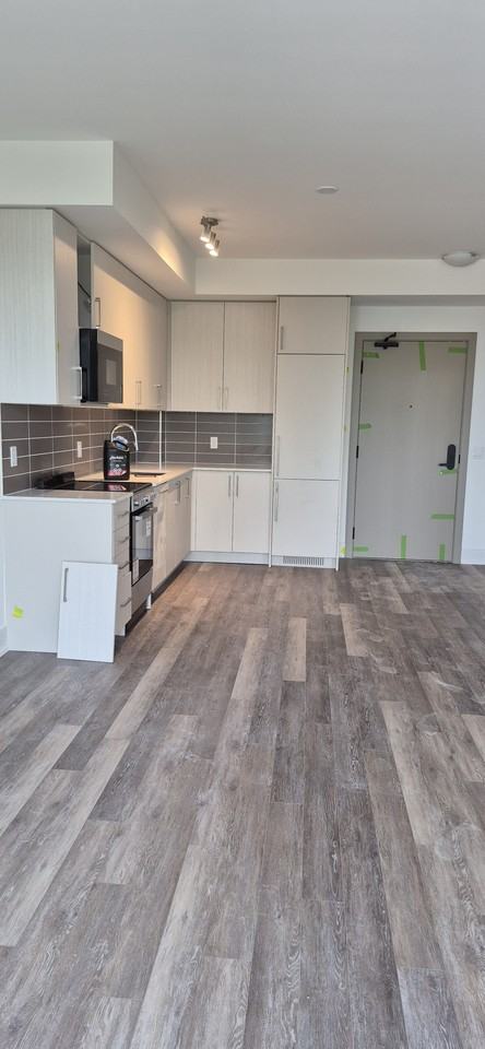 2075 King Road - Photo 2 of 15