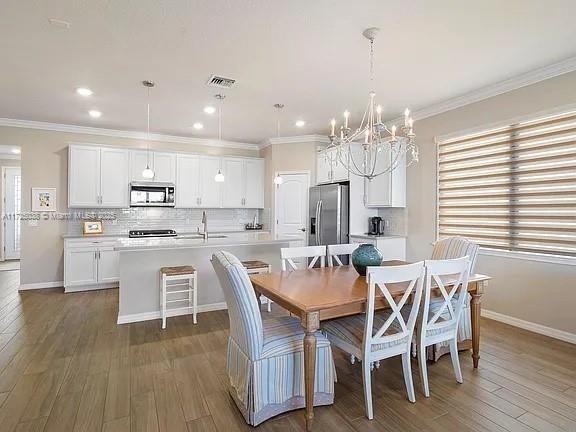 8262 Cinch Way - Photo 2 of 8