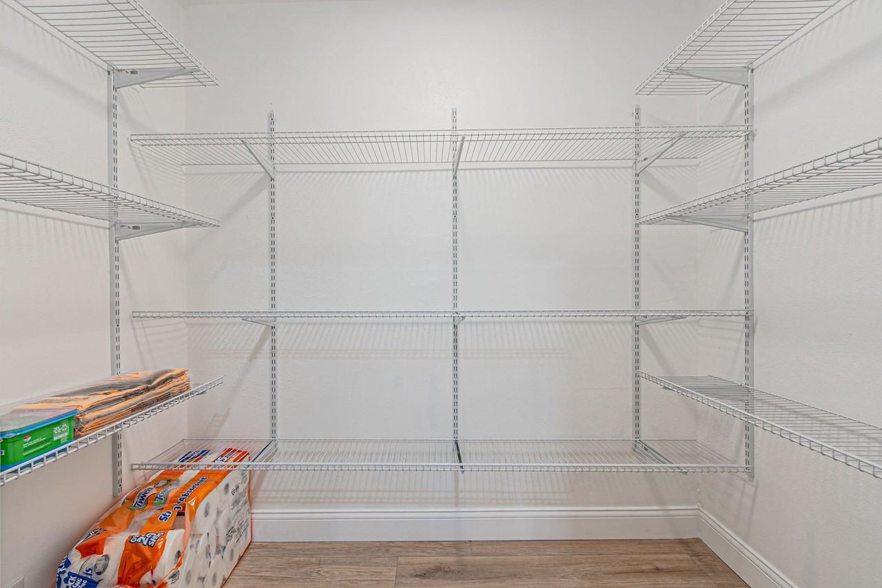 Augusta Dr - Photo 4 of 13