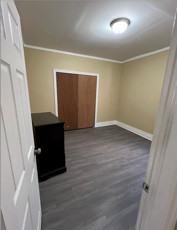 4510 High St - Photo 2 of 14
