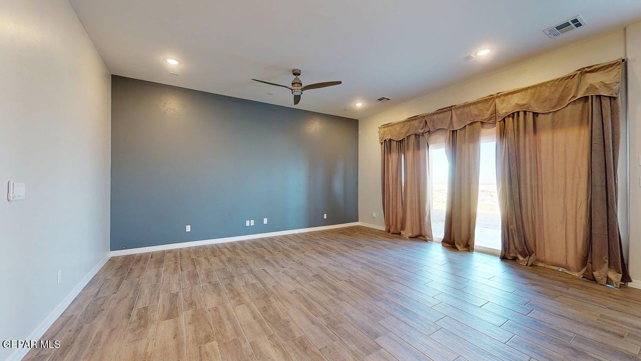 7821 Enchanted Nest Ln - Photo 7 of 50