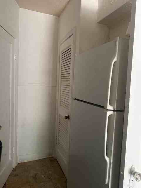 1939 Richmond Ave - Photo 4 of 23