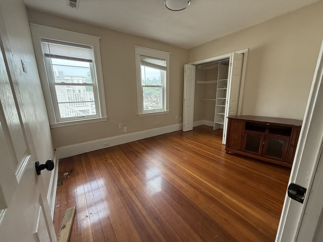 1706 N Shore Rd Unit 2 - Photo 2 of 6