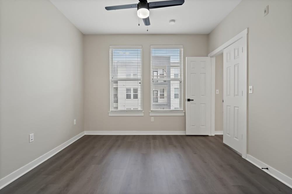 Hulen Street - Photo 4 of 10