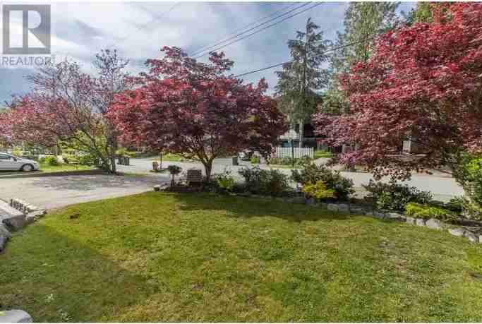37972 Magnolia Cres - Photo 3 of 30