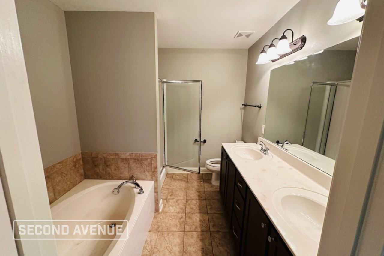 8948 Smith Ranch Dr - Photo 5 of 12