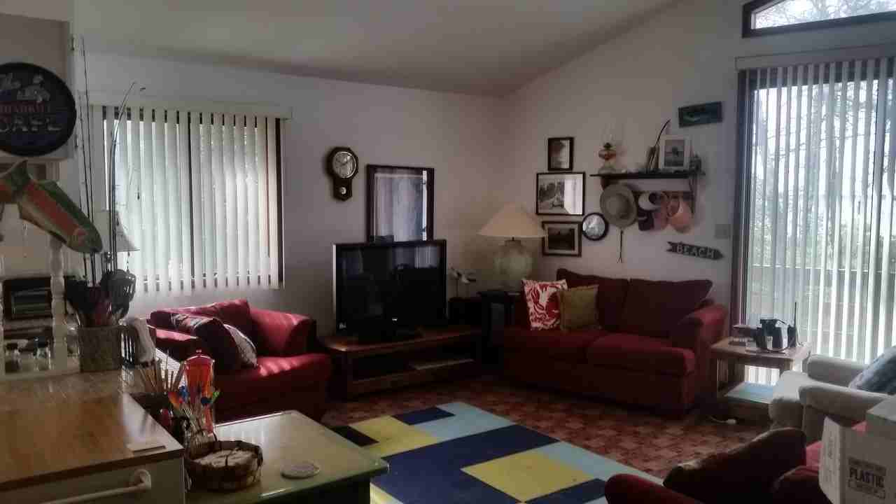 422 Bull Creek Dr - Photo 3 of 29