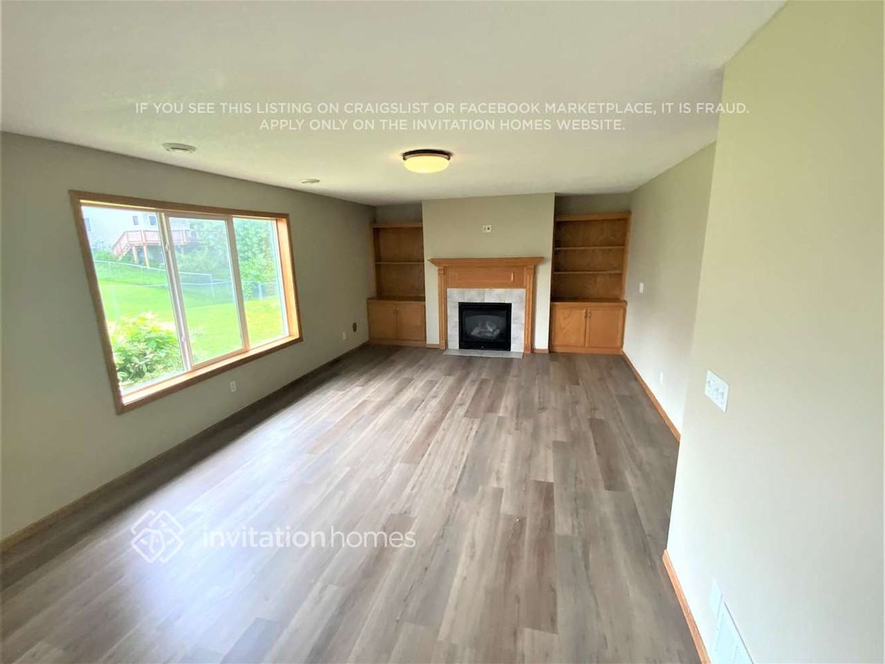 10128 45th Pl Ne - Photo 6 of 16