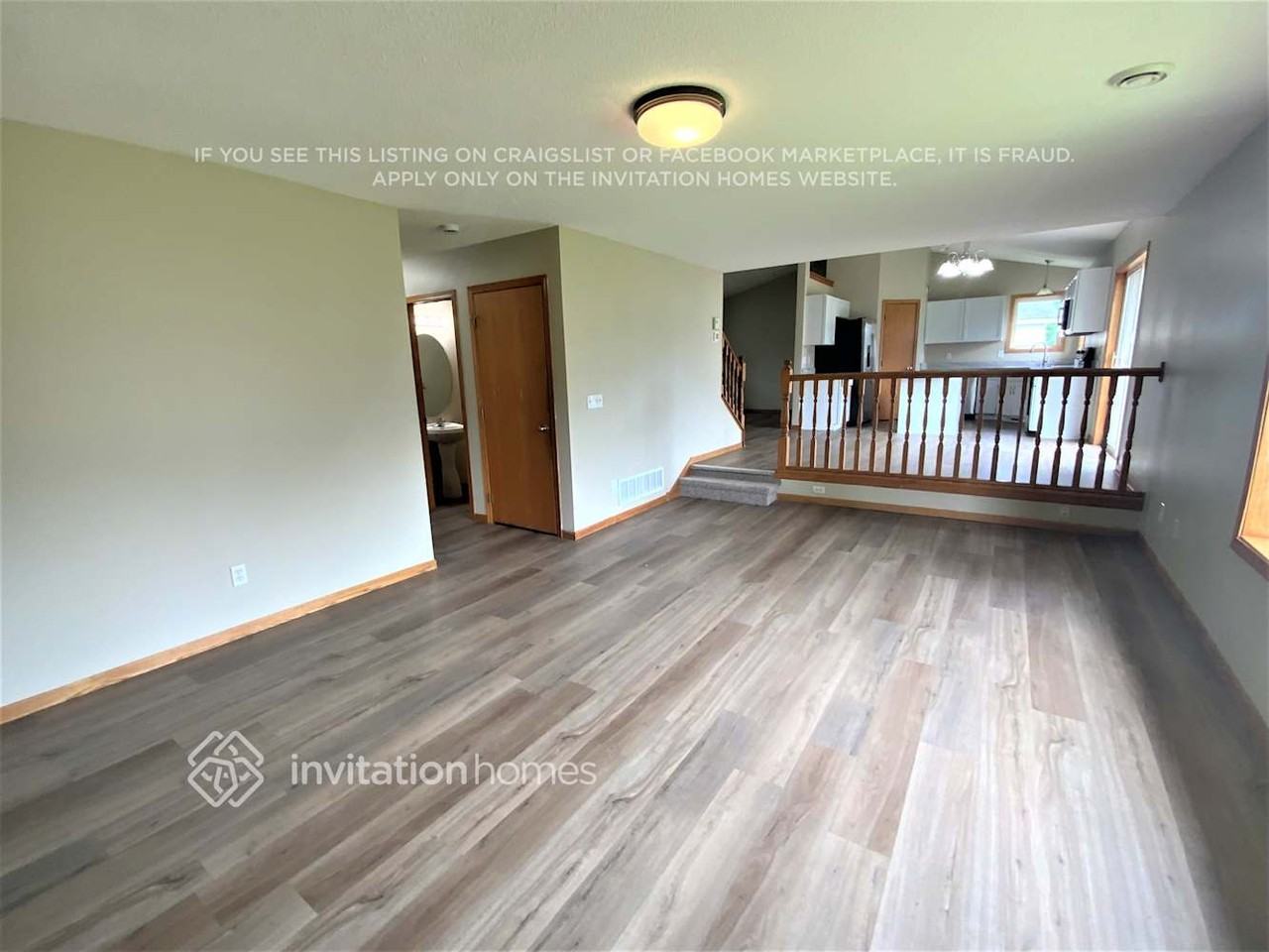 10128 45th Pl Ne - Photo 7 of 16