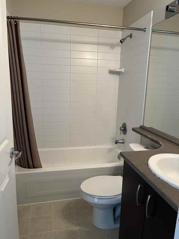 2729 158 Street - Photo 3 of 21