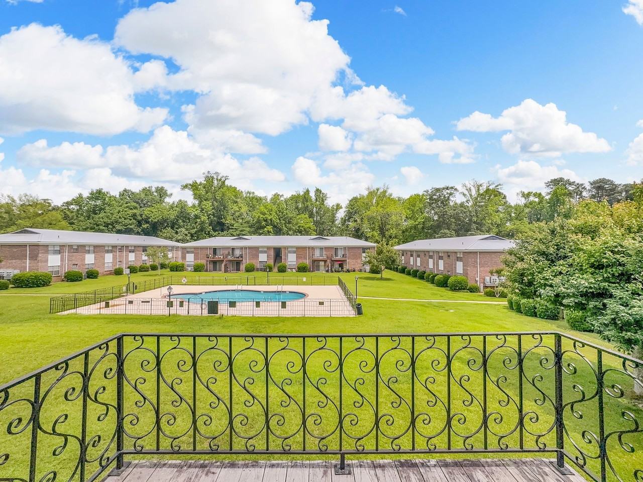 Chateau Orleans Apartments - Photo 2 of 49