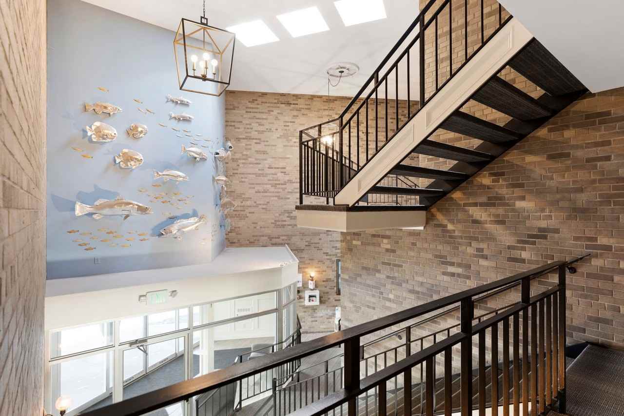 Minnetonka Edgewater - Photo 5 of 26