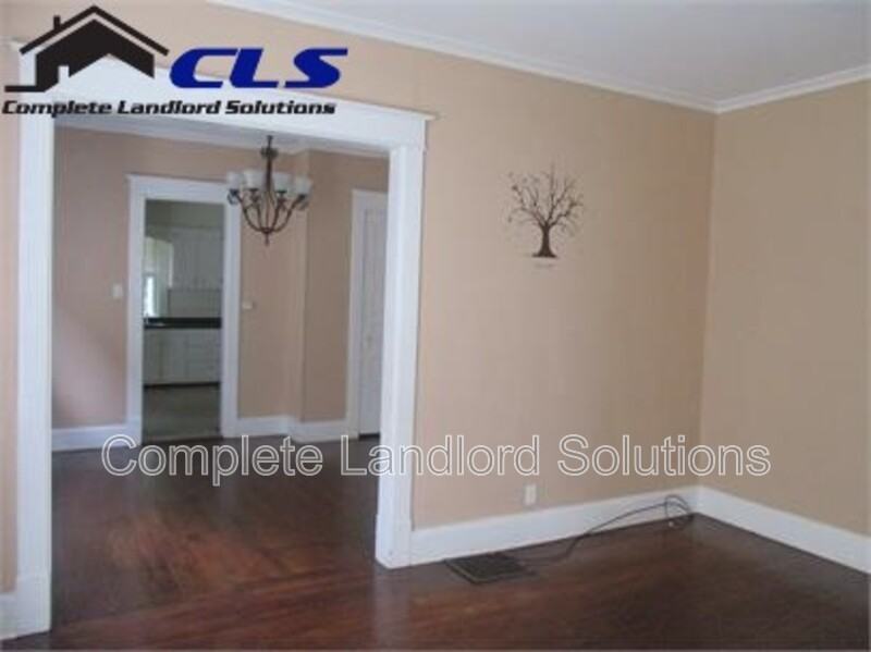 1557 S 17th St - Photo 3 of 9
