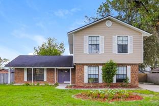 927 Ridgewall Ct - Photo 1 of 1