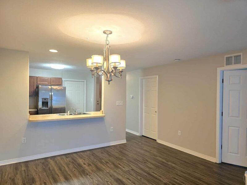 5527 Yale St - Photo 3 of 9