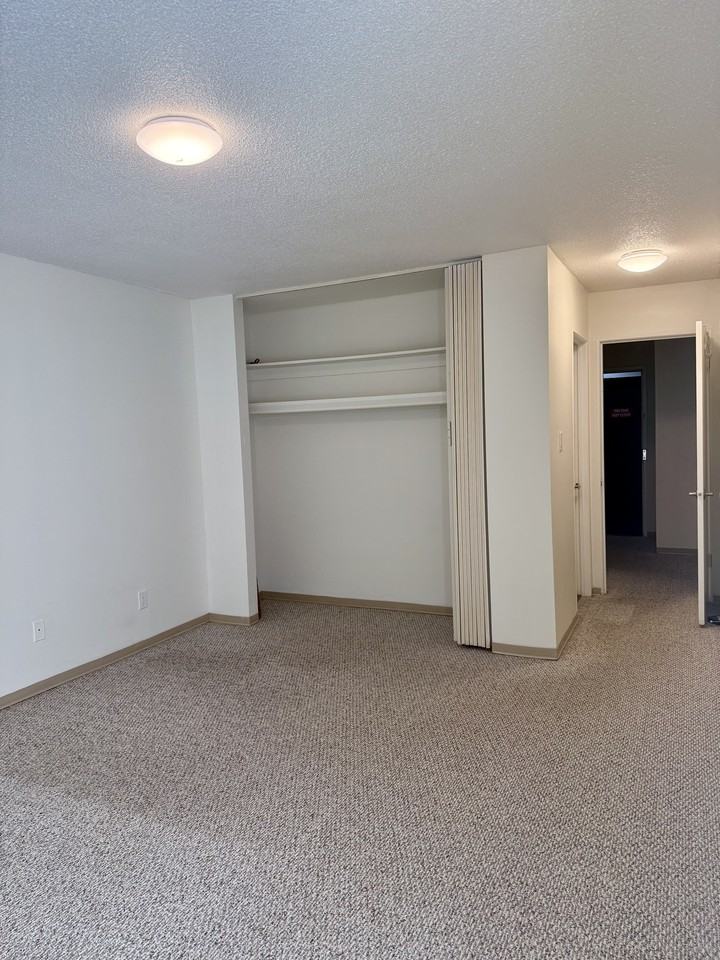 6311 Gilbert Road - Photo 7 of 12