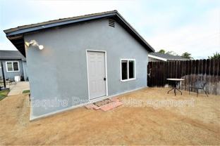138 Oak St - Photo 1 of 1