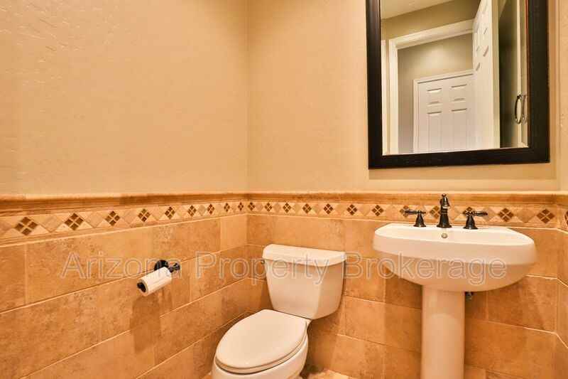 2021 W Gloria Ln - Photo 2 of 38