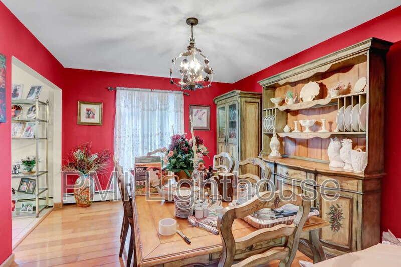 17 Rondell Ln - Photo 3 of 33