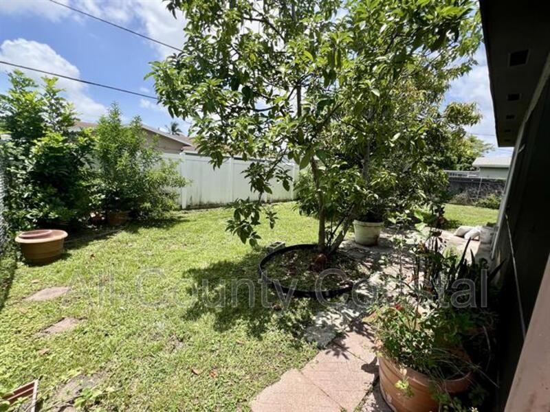 8640 Wilshire Dr - Photo 6 of 24