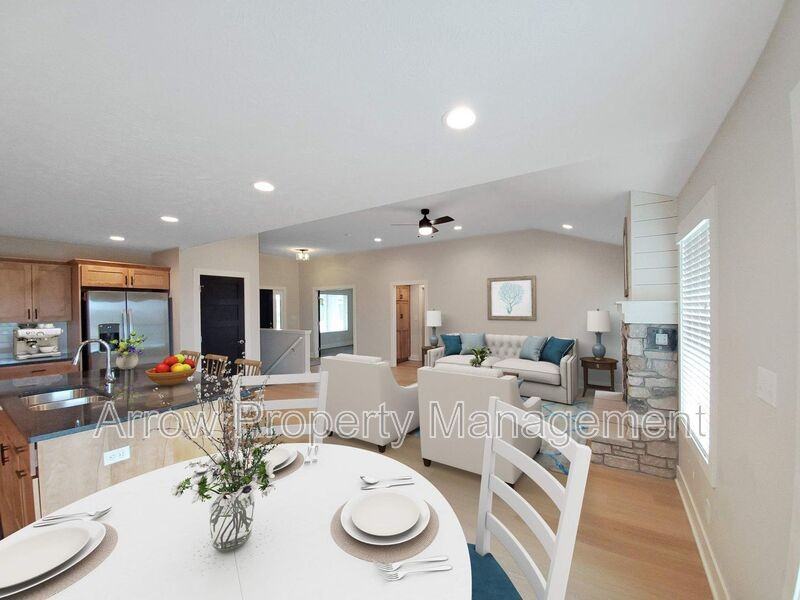 7855 Nicole Lane - Photo 3 of 10