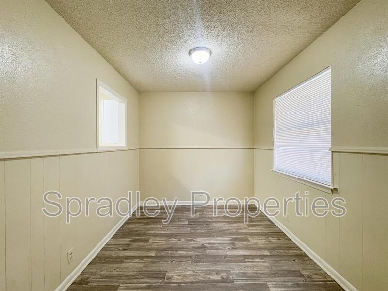 4404A Briar Cliff Rd - Photo 5 of 11