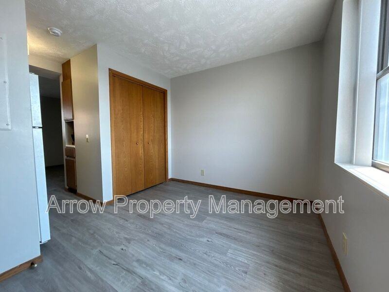 208 East 5th Street #3A - Photo 2 of 10